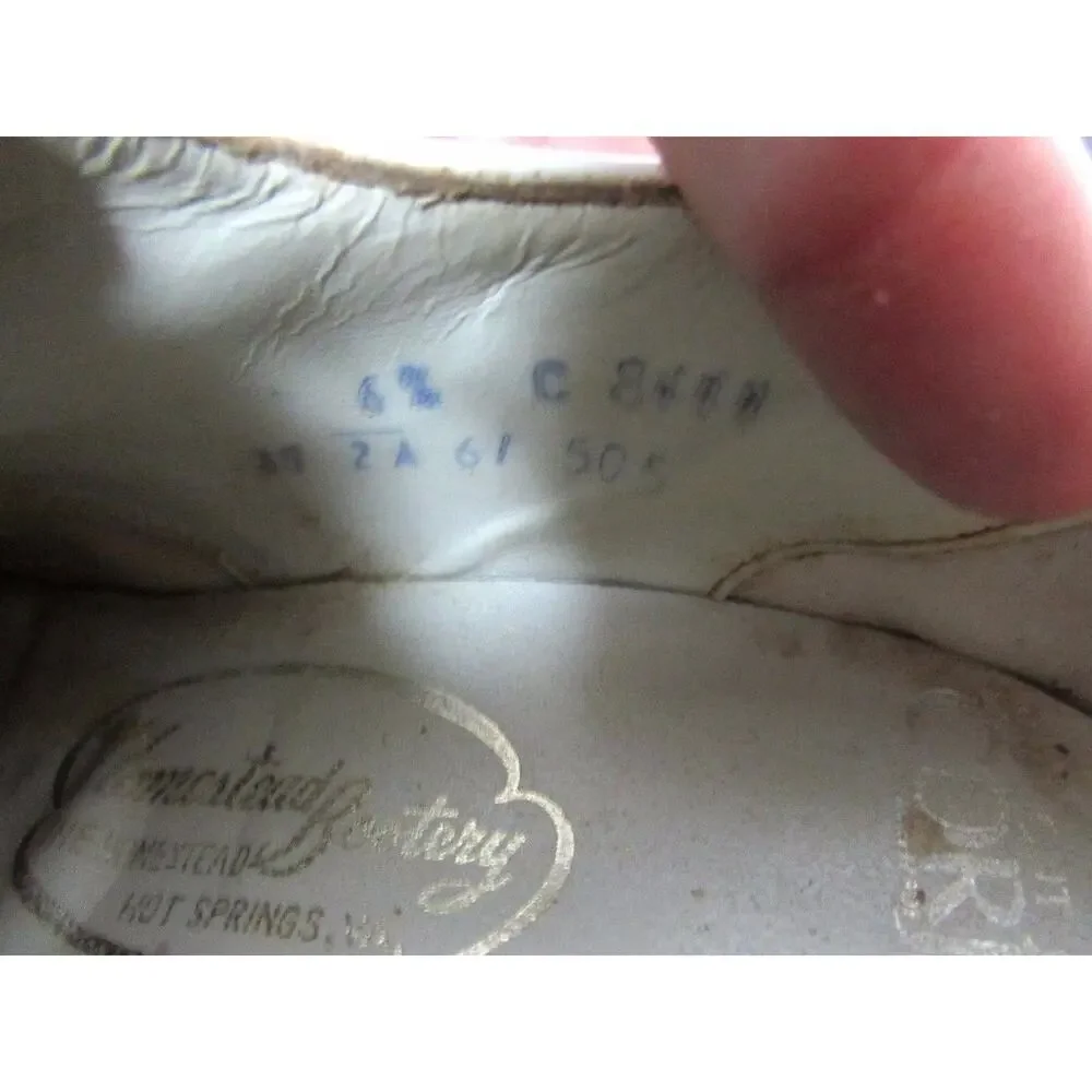 VINTAGE DUPONT CORFAM BLACK WHITE WINGTIP GOLF SHOES WITH CLEATS 6